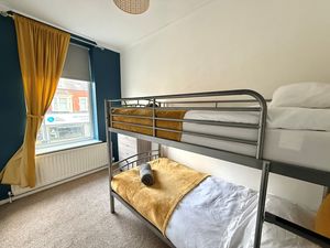 Photo 10- click for photo gallery